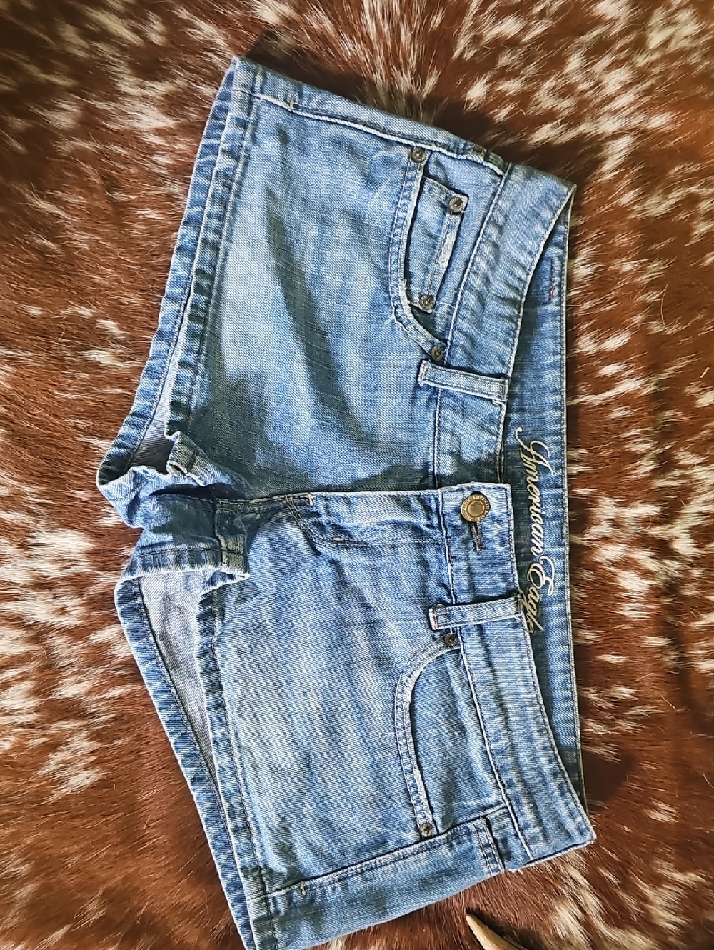 American Eagle Outfitters Women's Faded Blue Denim Cutoff Shorts